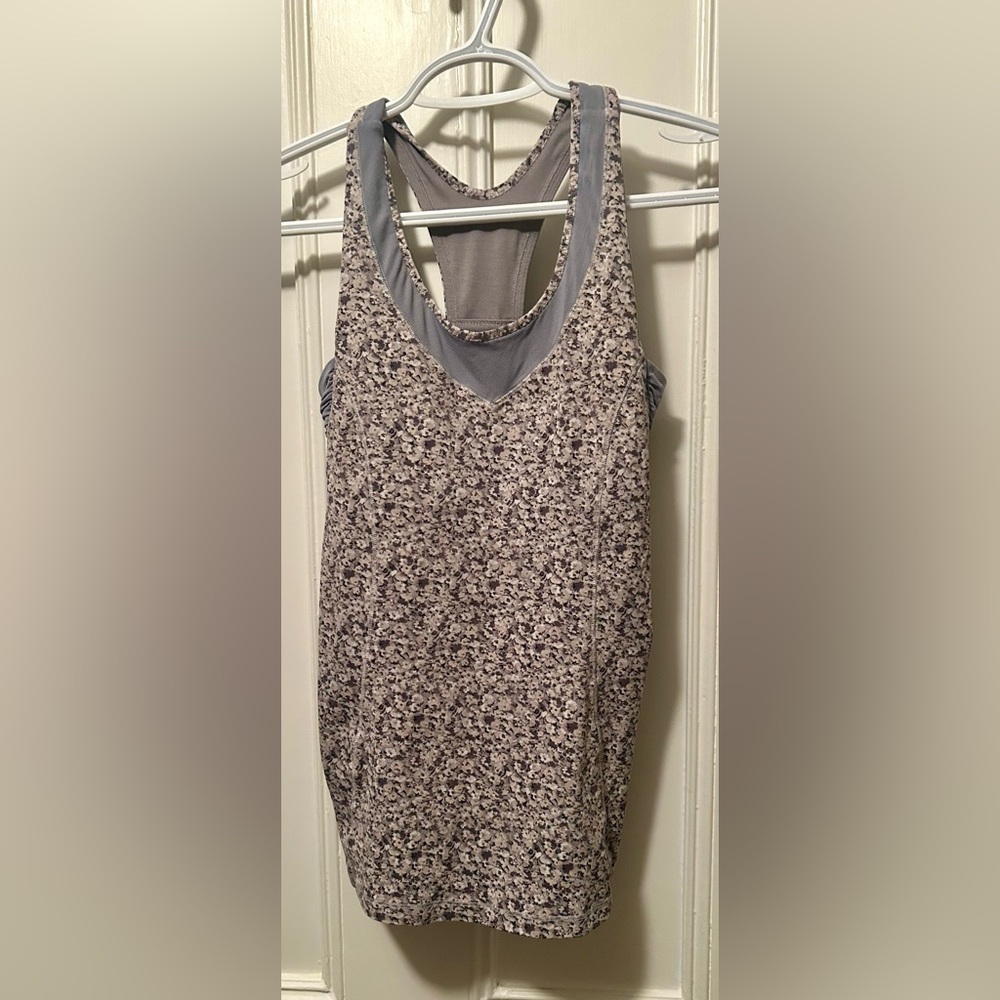 Lululemon tank with built in bra.